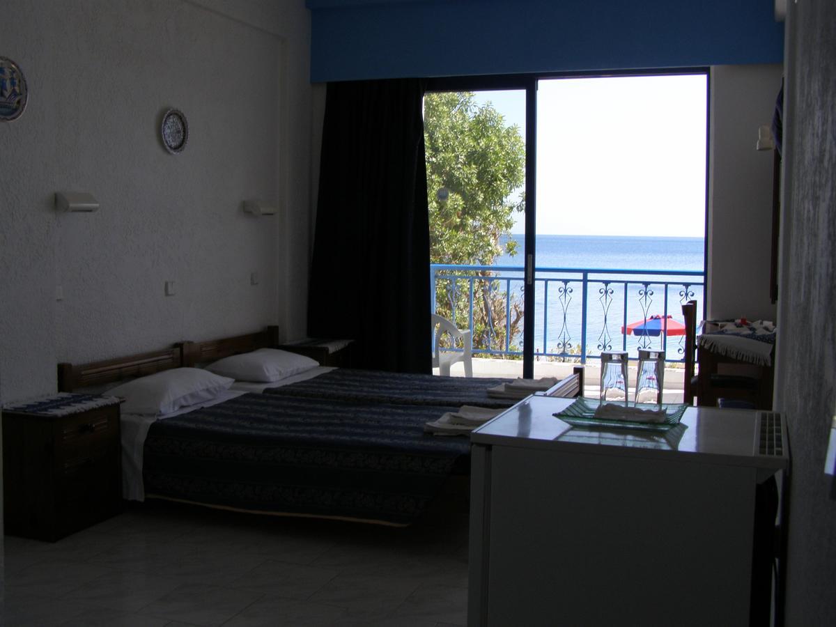 Hotel Eleni Beach Λιβάδια Εξωτερικό φωτογραφία